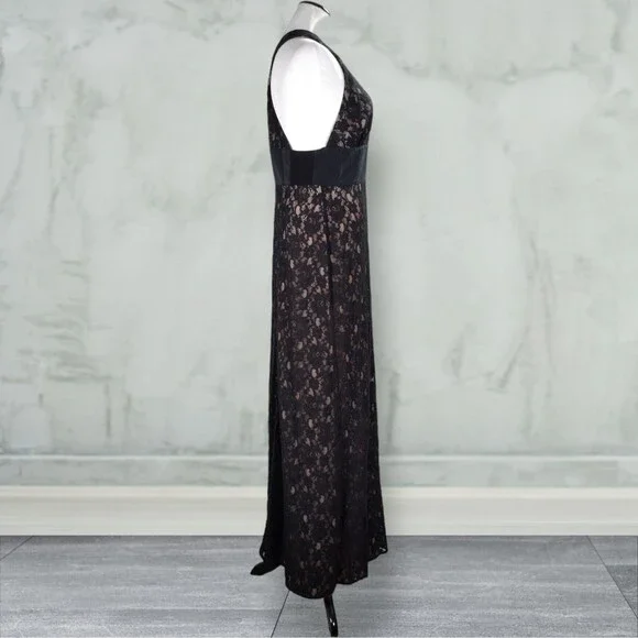 BCBGMaxazria Serafina Lace Overlay Formal Dress Size 12 Black Front Split Plunge Maxi